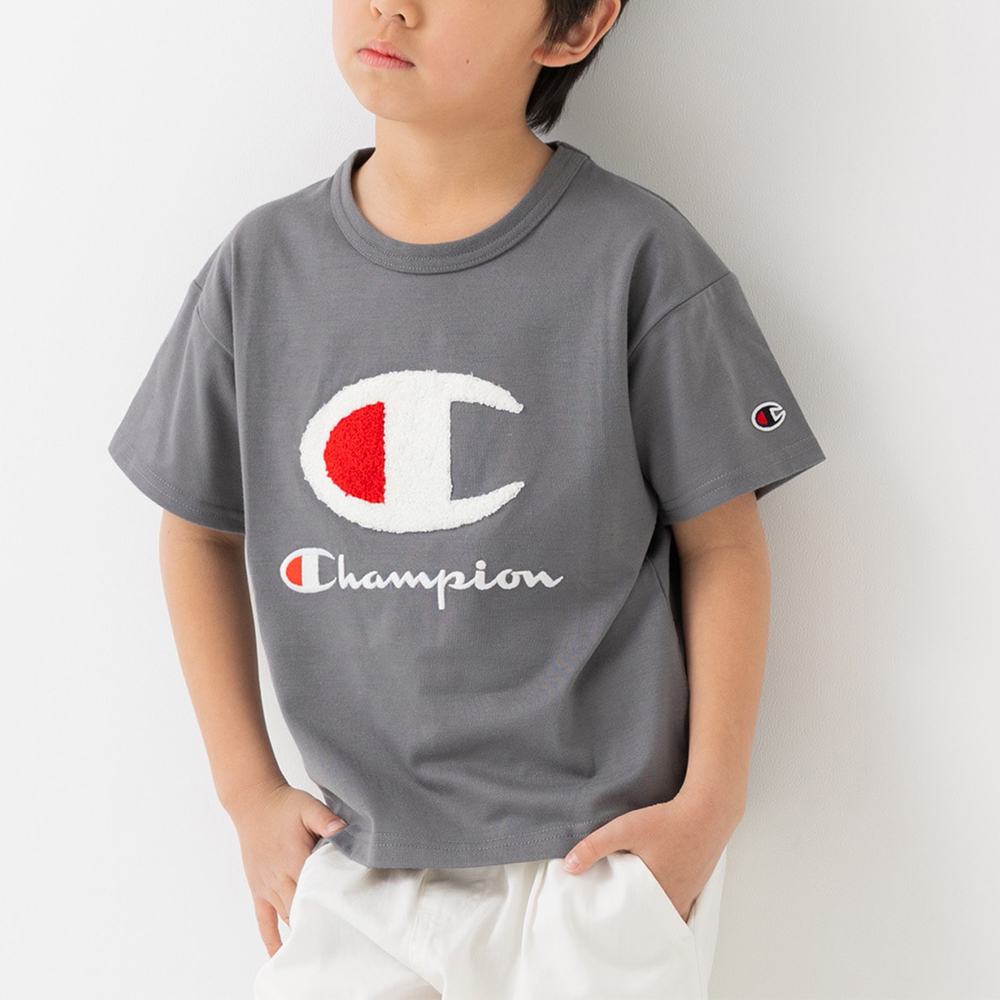 日本 Chil2 - Champion聯名 刺繡大LOGO短袖上衣-炭灰