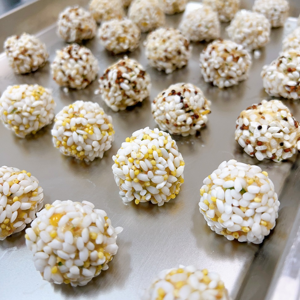 童心好食館 - 寶寶花花水餃超值優惠組(微調味)