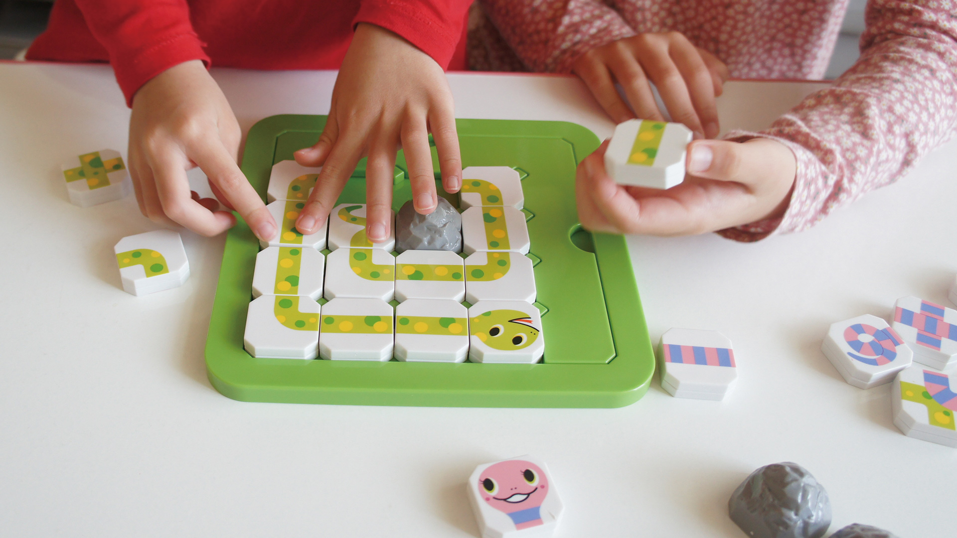 KUMON - 小蛇迷宮