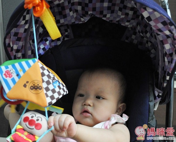 麵包超人晴天傘推車玩具