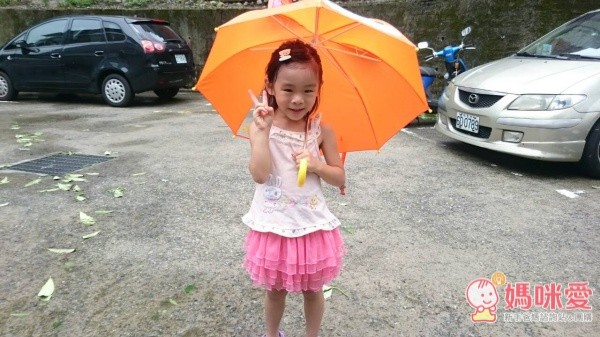 就連沒有下雨的時候也想帶著它♥