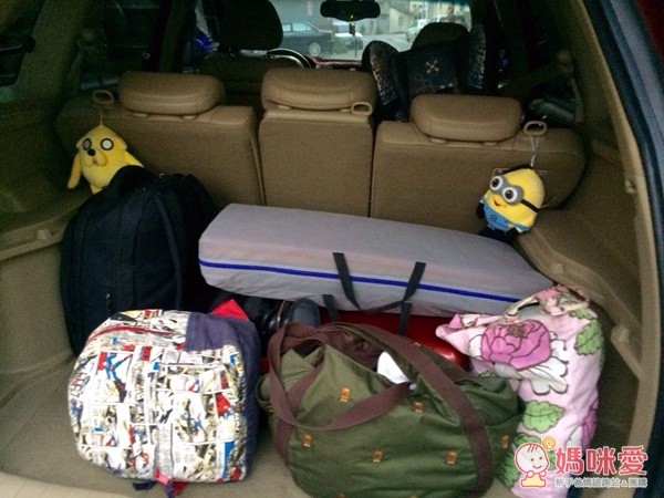 aguard 攜帶式─四摺蜂巢遊戲墊適合放後車箱