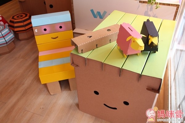 Korean Corner紙製家具