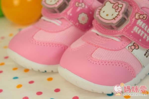 布布童鞋》2015 秋冬新色來報到!學步鞋 / 運動機能鞋 / 休閒鞋