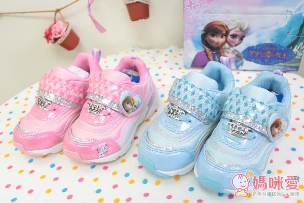 布布童鞋》2015 秋冬新色來報到!學步鞋 / 運動機能鞋 / 休閒鞋
