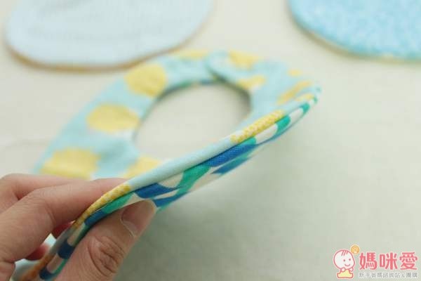 日本純手工八層紗雙面圍兜