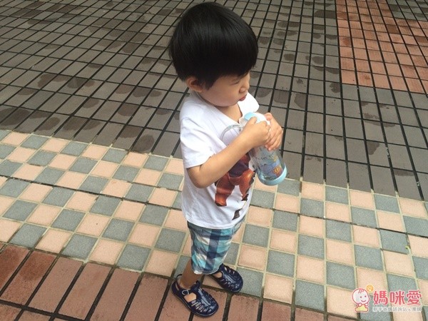 美國drinkadeux 雙層兒童水壺