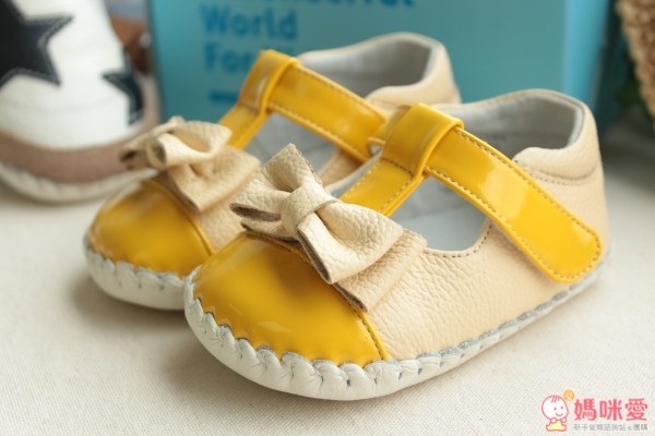 也有女寶喜歡的可愛蝴蝶結款式