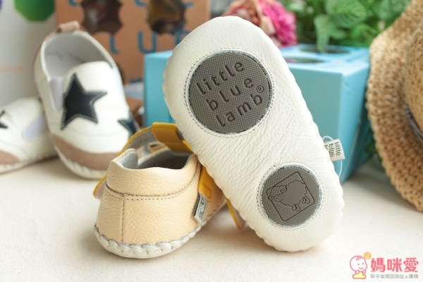 底部還有圓形膠底設計