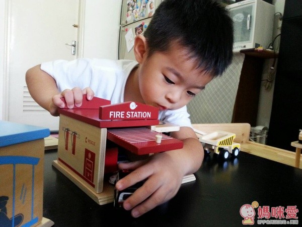 澳洲,click clack toys,木頭玩具,車子,汽車,玩具,車子