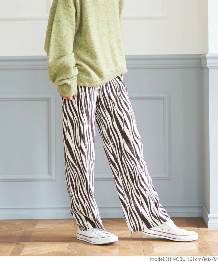 日本 COCA - 時尚斑馬紋垂墜長褲-摩卡