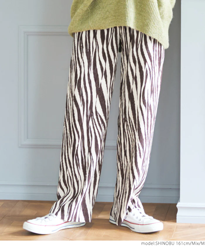 日本 COCA - 時尚斑馬紋垂墜長褲-摩卡