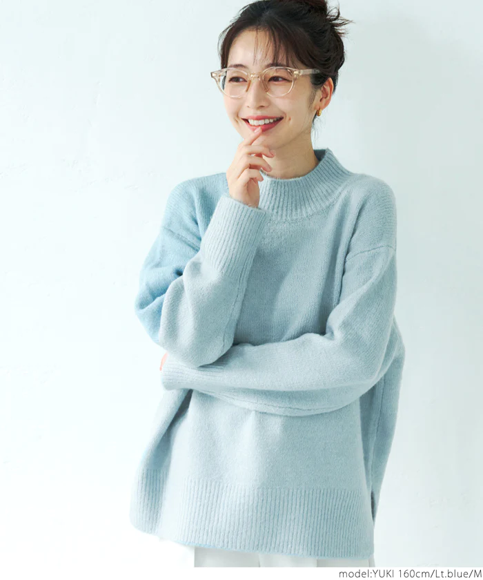 日本 COCA - 百搭舒膚柔軟針織毛衣-微立領-天空藍