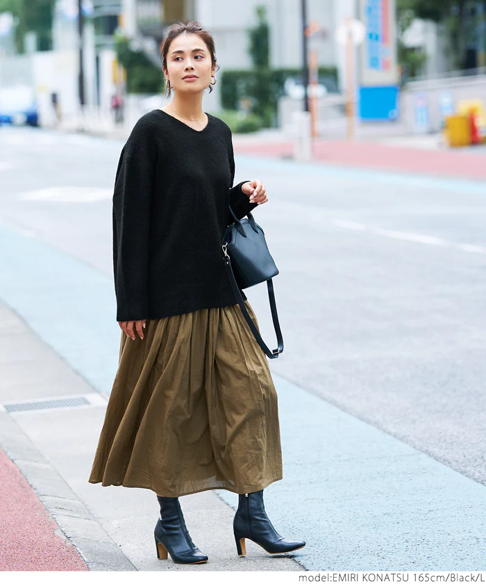 日本 COCA - 百搭舒膚柔軟針織毛衣-V領-淺黃綠