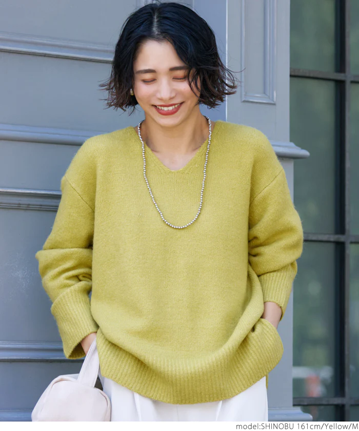 日本 COCA - 百搭舒膚柔軟針織毛衣-V領-淺黃綠