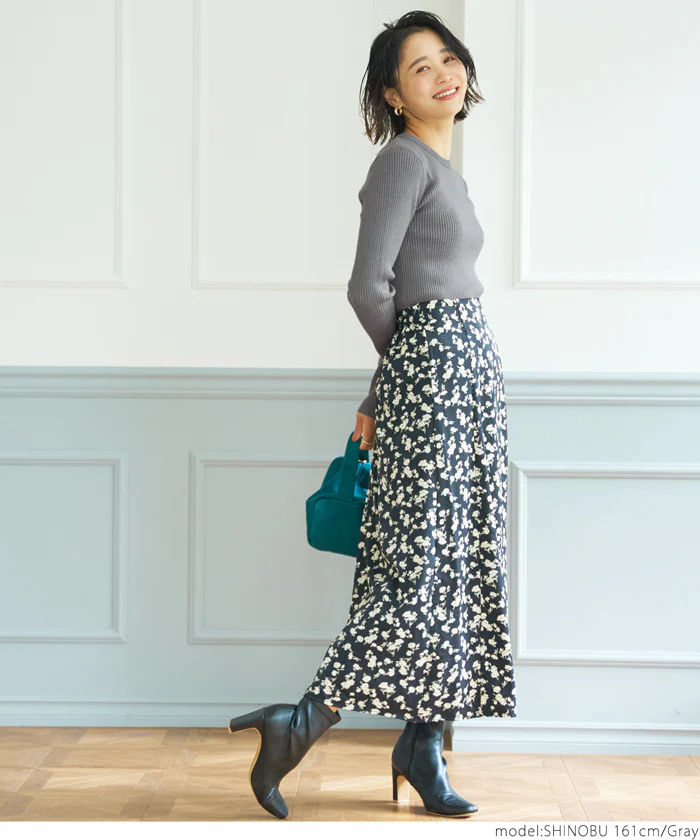 日本 COCA - 極上厚磅 彈性羅紋針織上衣-圓領-黑