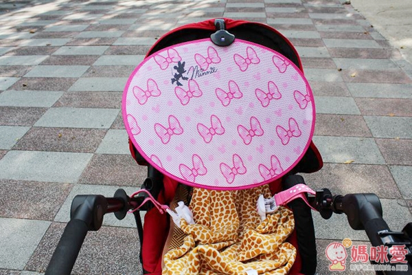 日本迪士尼 推車/車用防紫外線遮陽板