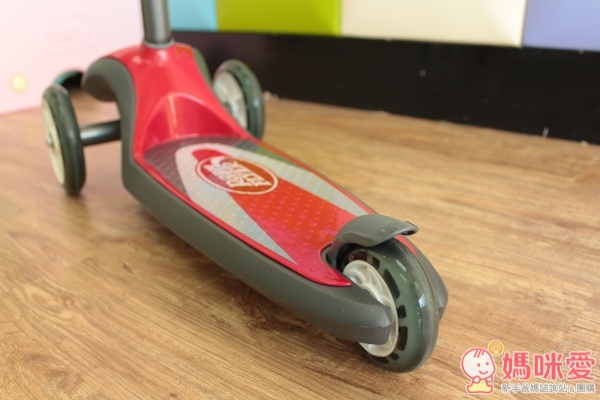 RadioFlyer 小酋長三輪滑板車