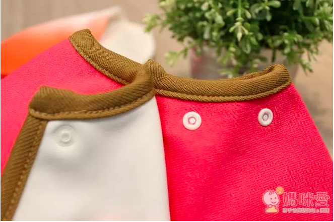 【日本 MARLMARL】 刺繡姓名 ❤寶寶的專屬禮物❤360度造型圍兜 / 圍兜禮盒組