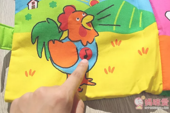 【​美國 K's Kids】幼兒布書/火車造型床圍組 ♫ 啟發小月齡寶寶多重感官(新品加入！)