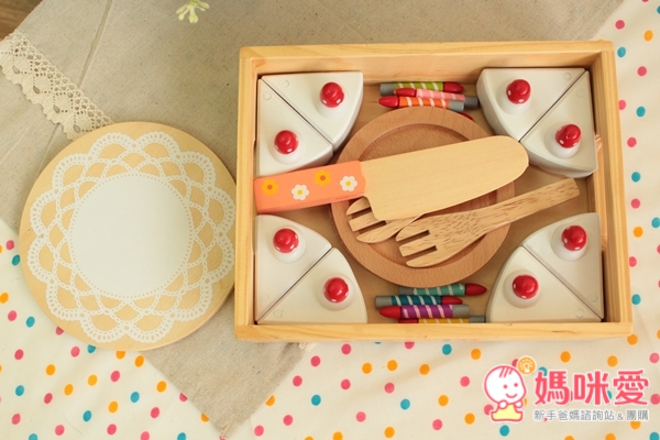 日本,居家,小物,可愛,乳牙,乳牙保存盒,衣架,家家酒,蛋糕,積木,木頭,玩具