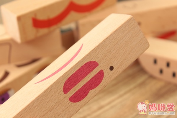 俄羅斯 Shusha Toys 》精緻手工創意木頭玩具 ♥ 媽咪寶貝玩設計
