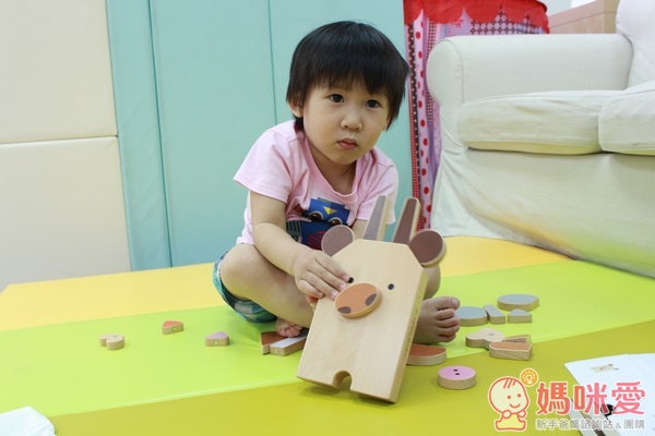 俄羅斯 Shusha Toys 》精緻手工創意木頭玩具 ♥ 媽咪寶貝玩設計