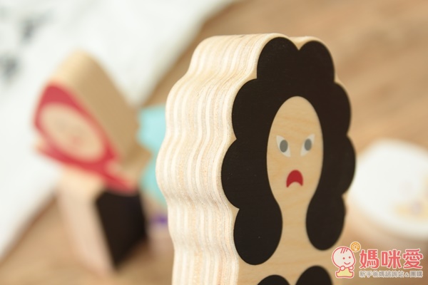 俄羅斯 Shusha Toys 》精緻手工創意木頭玩具 ♥ 媽咪寶貝玩設計