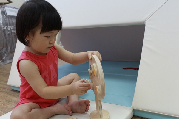 俄羅斯 Shusha Toys 》精緻手工創意木頭玩具 ♥ 媽咪寶貝玩設計