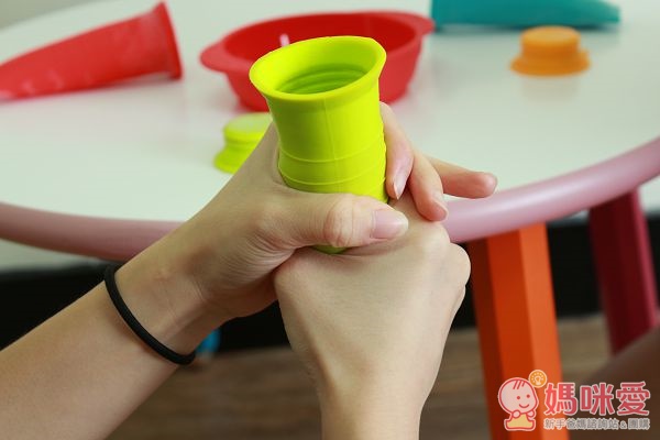 Kinderville 寶寶矽膠容器