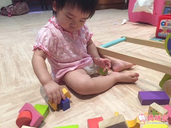 ✮寶寶學走好幫手✮ 法國BoiKido 學步推車 / 義大利 La COSA 滑步車 三輪車