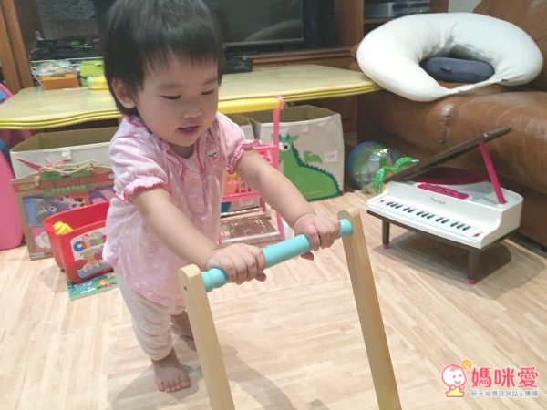 ✮寶寶學走好幫手✮ 法國BoiKido 學步推車 / 義大利 La COSA 滑步車 三輪車