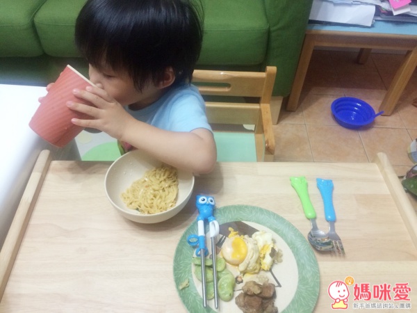 澳洲,Love mae,環保,無毒,竹製,餐具,兒童餐具,Anorak,野餐墊,泡泡,吹泡泡