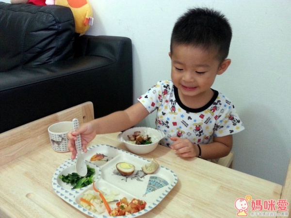 澳洲,Love mae,環保,無毒,竹製,餐具,兒童餐具,Anorak,野餐墊,泡泡,吹泡泡