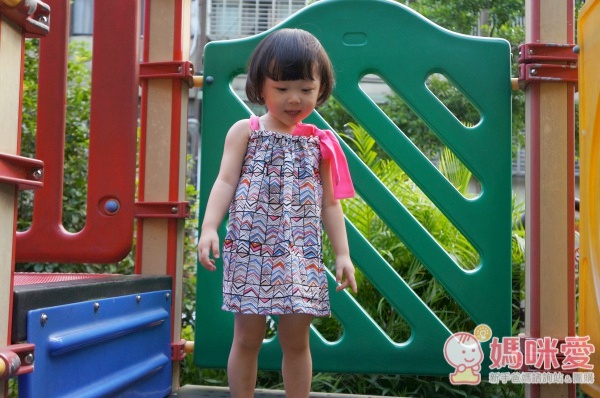 2 meter 繽紛亮眼的服裝