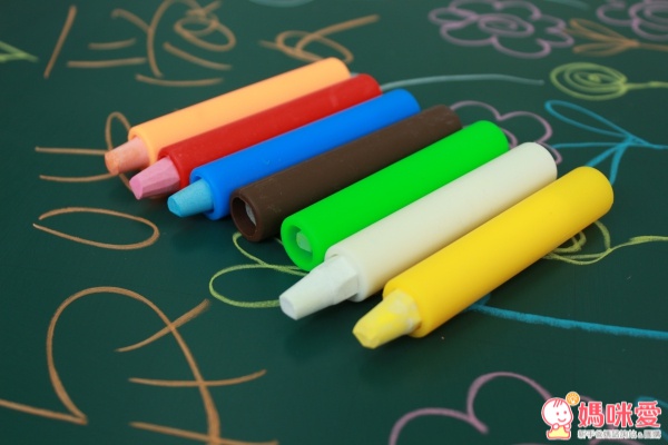 MIT【究達】環保無毒 ♫ 黑白小畫板/水溶性粉筆/白板筆 ✶ 揮灑創意塗鴉趣