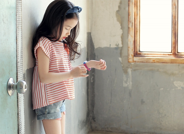 亮眼橘立體星星上衣