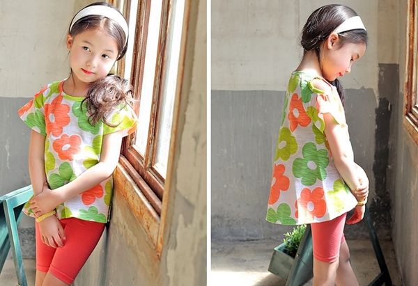 俏麗露肩大花上衣