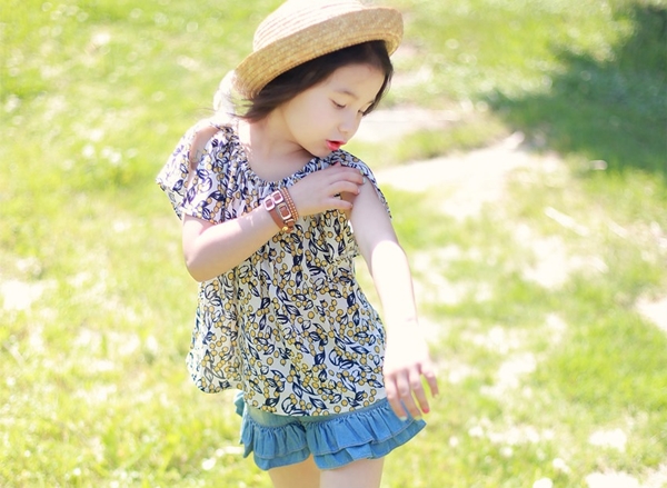 渡假風露肩上衣