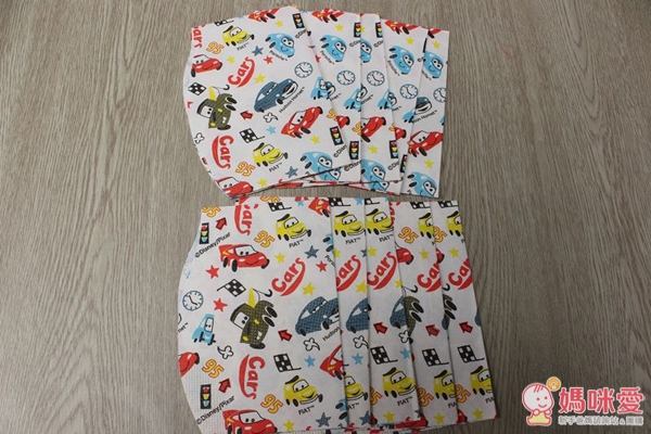 立體拋棄式圍兜十入 - 玩具總動員