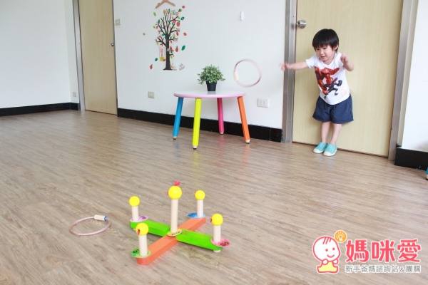 ◼︎森思寶益智玩具◼︎ 迴力車 / 動物公仔 / 堆疊拼圖 / 拋拋樂 / 水絨毛玩具 