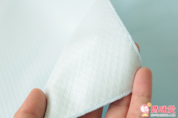 ❤媽咪必備小幫手❤減輕哺乳負擔授乳枕 / 防水尿墊 / 奶瓶奶嘴刷 / 拇指醫生 / 辨溫母乳袋