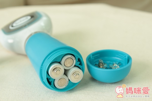 【現貨】Scholl爽健去硬皮機》別讓腳跟出賣妳！一分鐘和硬皮角質說掰掰~