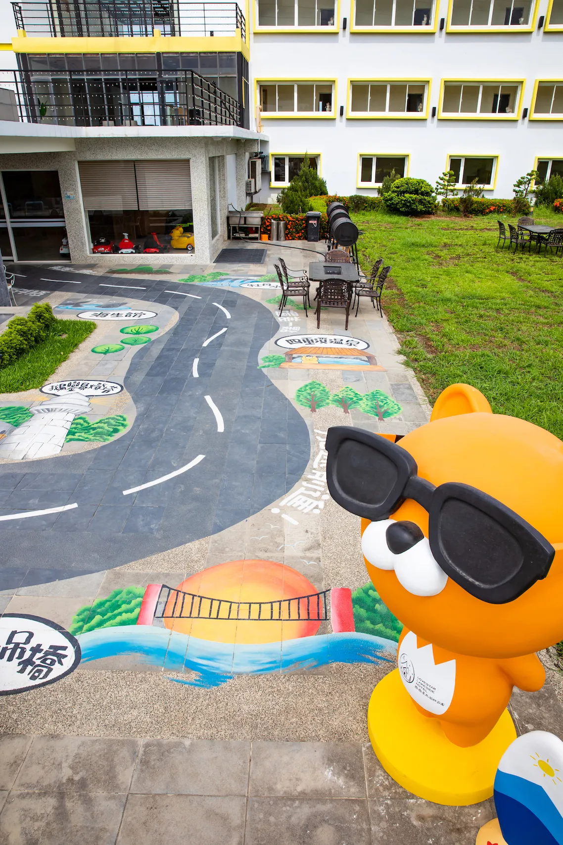 戀戀星辰湖畔莊園星光館 - 平日入住-花園家庭四人房含四客早餐住宿券-優惠效期至 2024/02/28