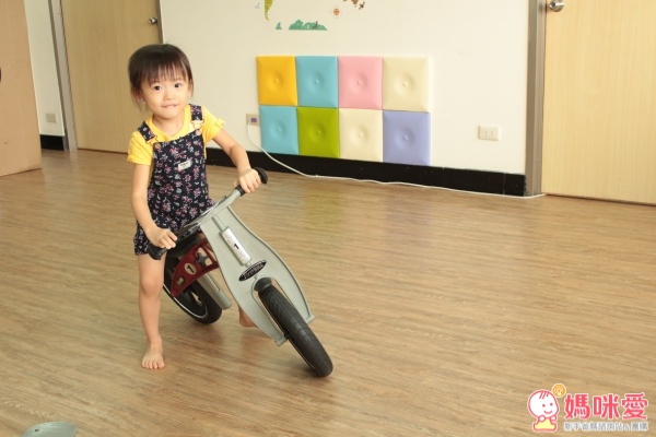 【免運預購中】德國 First Bike 滑步車 ♫ 小童的第一台車!滑出穩穩平衡感