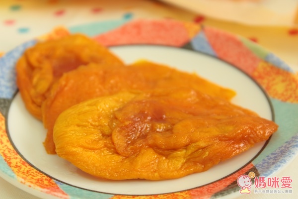 【看海長大的芒果】愛文芒果乾 / 花樣鳳梨果乾