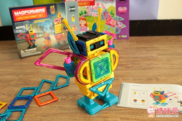 Magformers 磁性建構片行動機器人 