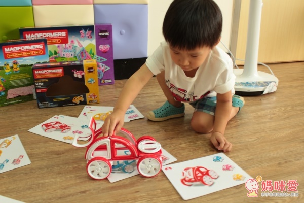 Magformers 磁性建構片寶貝金龜車