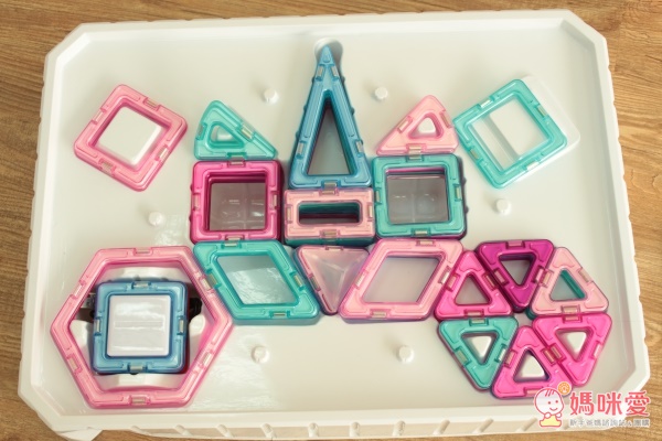Magformers 磁性建構片粉彩公主
