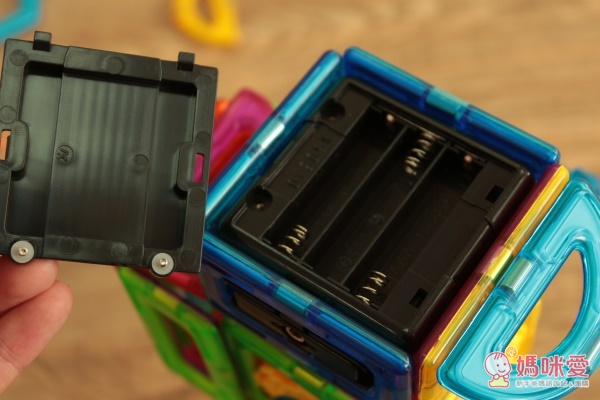 Magformers 磁性建構片行動機器人